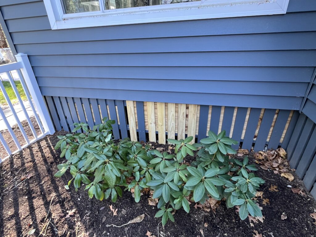 Fence Repair and Reinforcement in West Simsbury